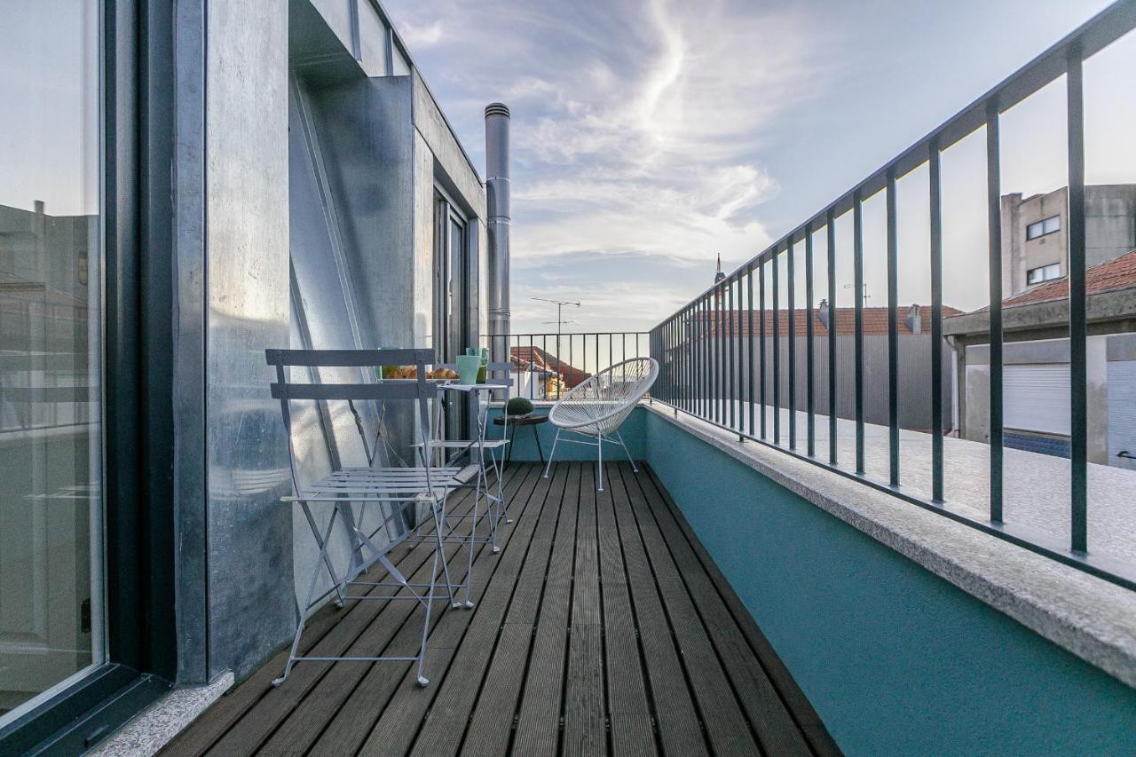 Lovelystay - Downtown Studio With Pool, Ac And Balcony ปอร์โต ภายนอก รูปภาพ